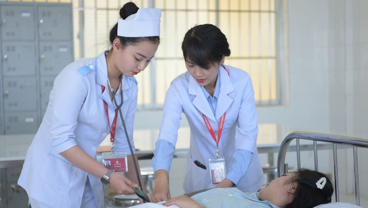 Hoc-dieu-duong-o-viet-nam (1)